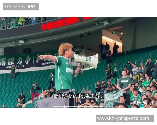 北京篮球队状态引发热议球迷对球队表现的争议与期待交织 北京篮球队状态引发热议球迷对球队表现的争议与期待交织